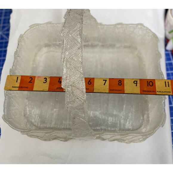 Vintage Caddy Basket Mid Century Modern Clear Acrylic Lucite w/Handle 10.5" L - Picture 2 of 4